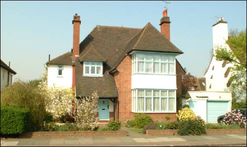 107 Hampstead Way